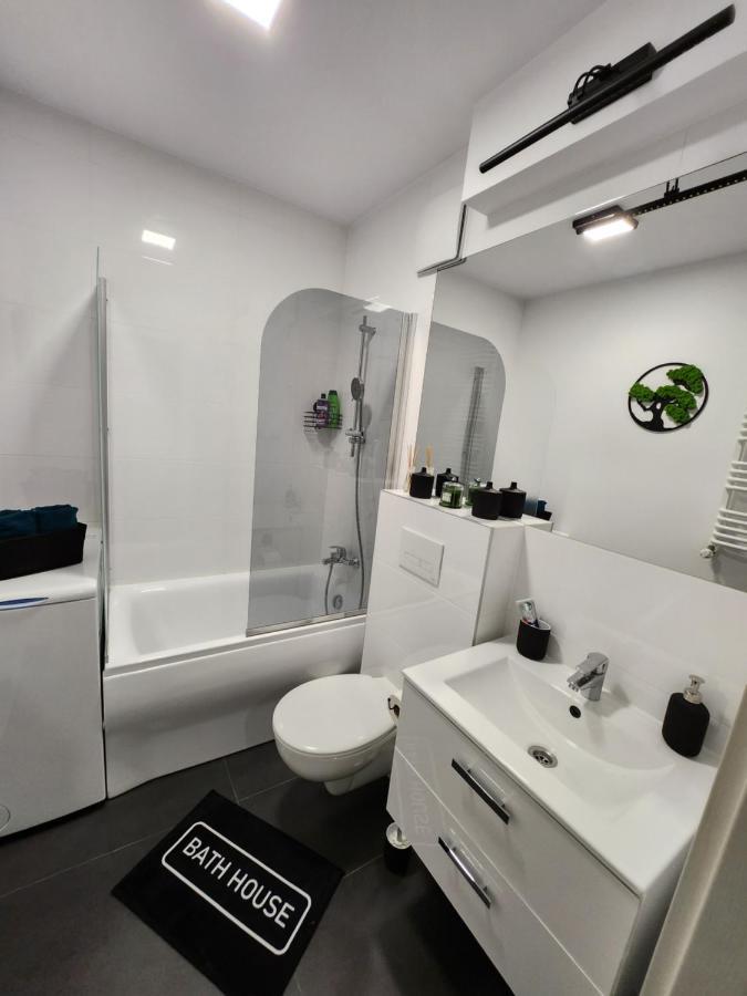 Апартаменти Przytulny Apartament Na Mlynowej Білосток Екстер'єр фото